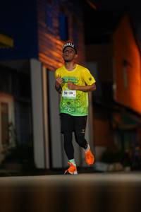 BIB: 50128
                            <button type="button" onclick="openModal(21742443)" class="btn btn-primary btn-sm float-right btn-popup" data-toggle="modal" data-target=".modal-high-quality">
                        <i class="fas fa-shopping-cart"></i> Add to Cart
                    </button>
                                            <button type="button" onclick="isThisMe(21742443, true)" class="btn btn-success btn-sm float-right btn-popup btn-isme hidden" data-toggle="tooltip" data-placement="bottom" title="นี่คือรูปของคุณใช่ไหม คลิกที่นี่เพื่อเอาเข้าอัลบั้ม">
                        <i class="fas fa-plus"></i> Add to album
                    </button>
                    <button type="button" onclick="isThisMe(21742443, false)" class="btn btn-warning btn-sm float-right btn-popup btn-isnotme hidden">
                        <i class="fas fa-ban"></i> Remove from album
                    </button>